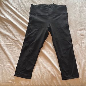 Lululemon short pants. Black. Size 4.